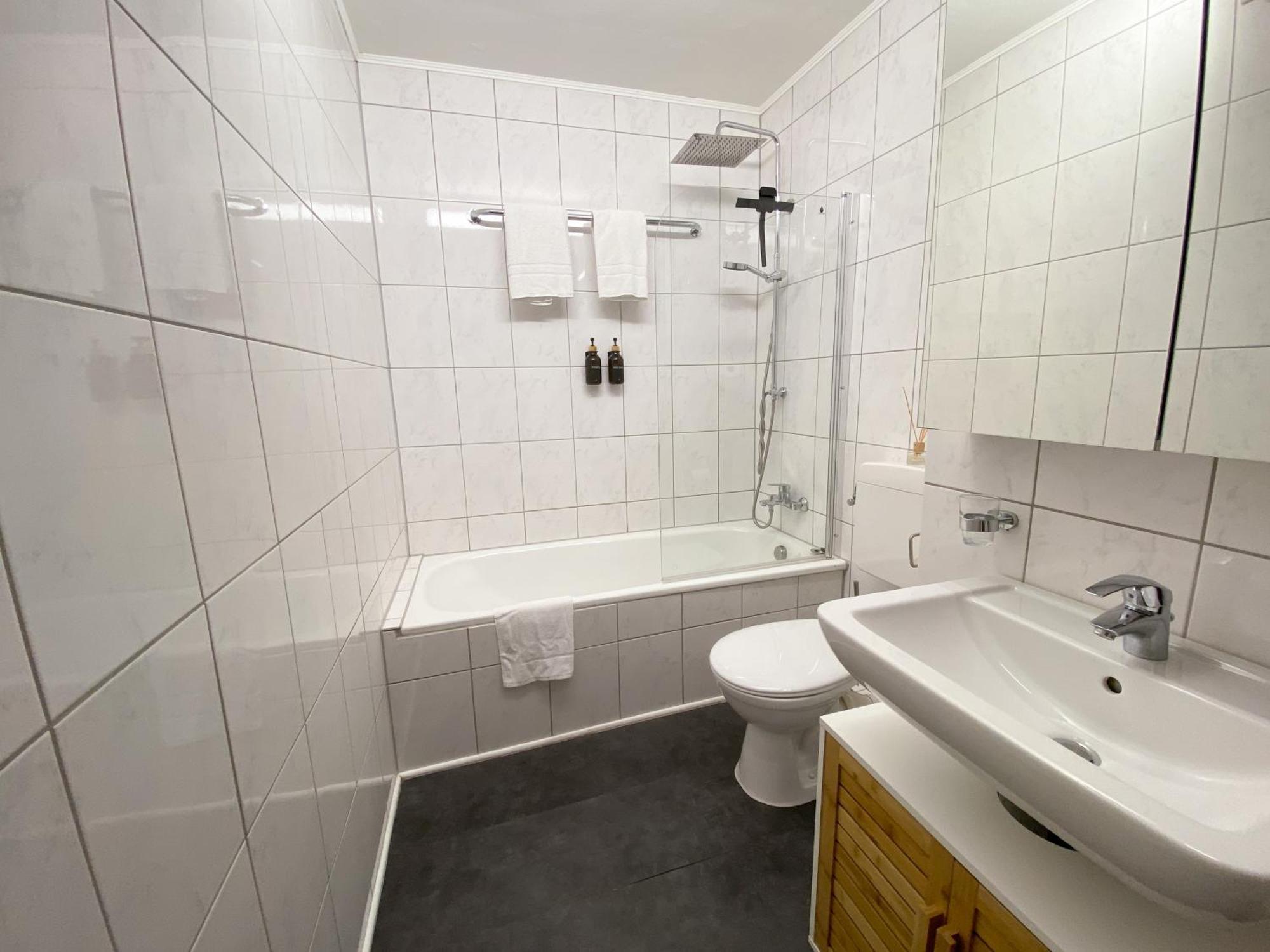 Apartment Neuss-Duesseldorf Messe Bagian luar foto